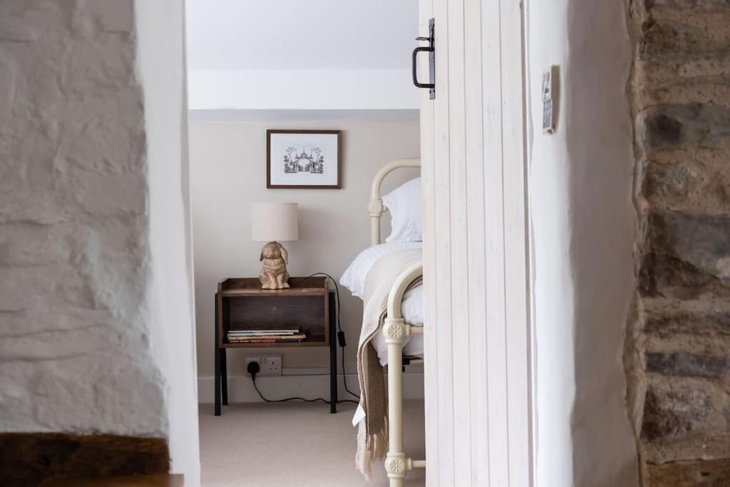 Luxury Cottage Near Hay-On-Wye Llanigon Bagian luar foto