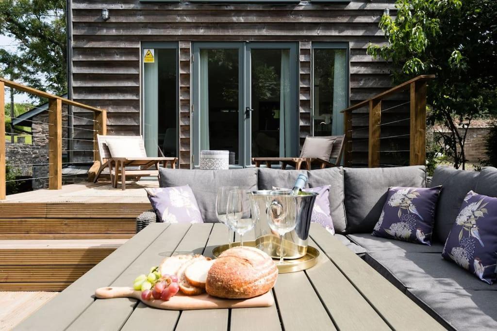 Luxury Cottage Near Hay-On-Wye Llanigon Bagian luar foto